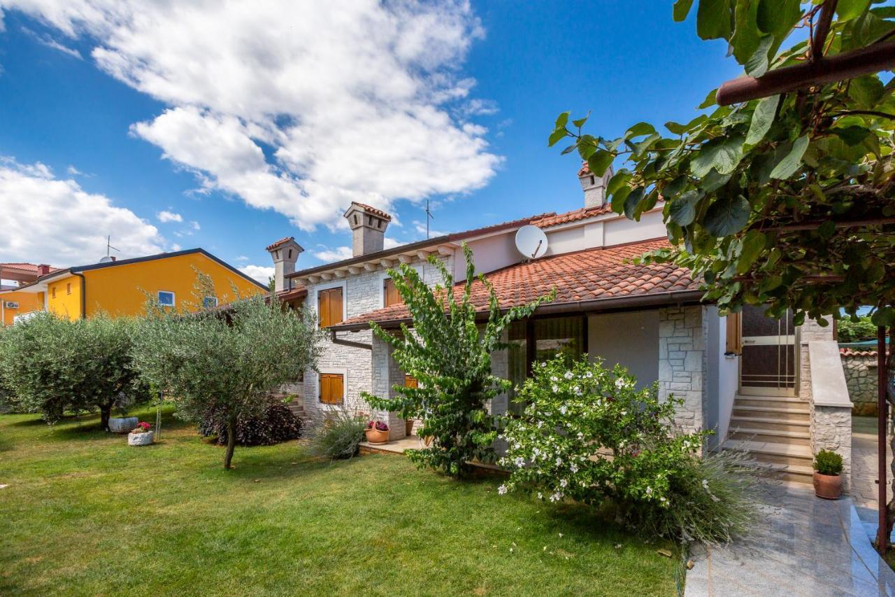 Apartamento Lily Medulin Exterior foto